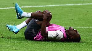 场对自我极 场对自我极